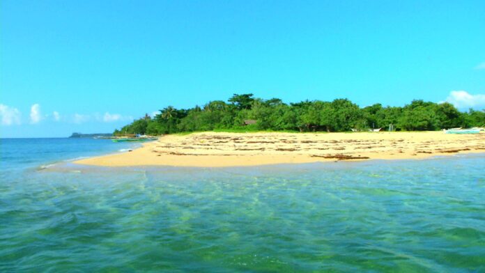7-recommended-beaches-and-island-paradise-to-visit-in-camarines-norte