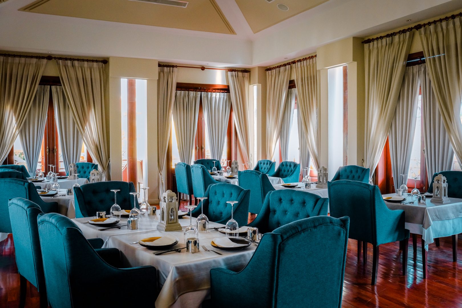 The Stage 1960s: Taste the History at Memoire Palace Resort and Spa